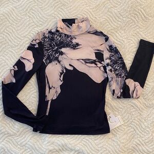 Commense Floral Print Long Sleeve Top